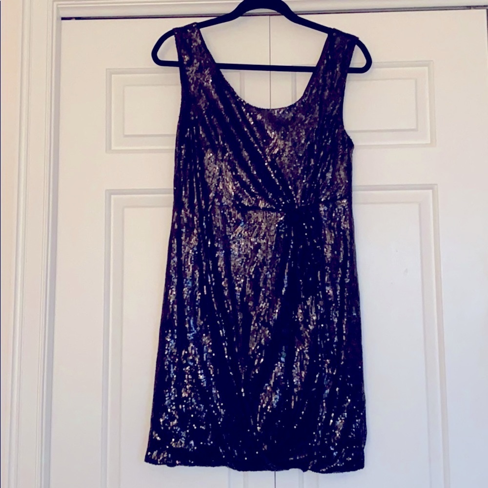 BLACK SEQUINS DRESS💜